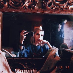 Meet your Posher, Emma